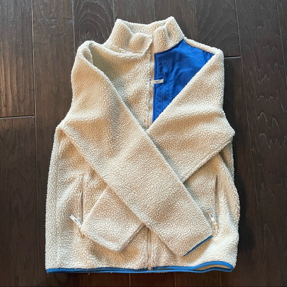 Aeropostale men white and blue long sleeve zip up jacket